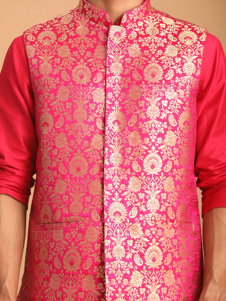 Sarvati Men's Pink Jacquard jacket With Solid Kurta And Pant Style Pyjama Set