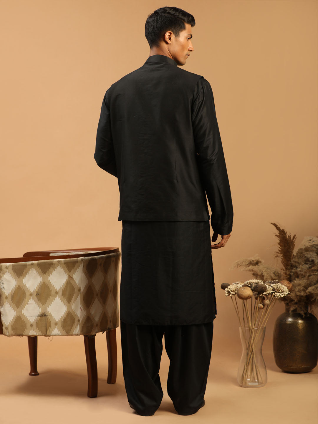 Sarvati Men's Black Mirror Jacket With Kurta Patiala Set