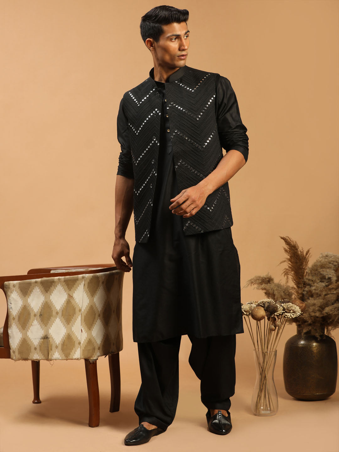 Sarvati Men's Black Mirror Jacket With Kurta Patiala Set