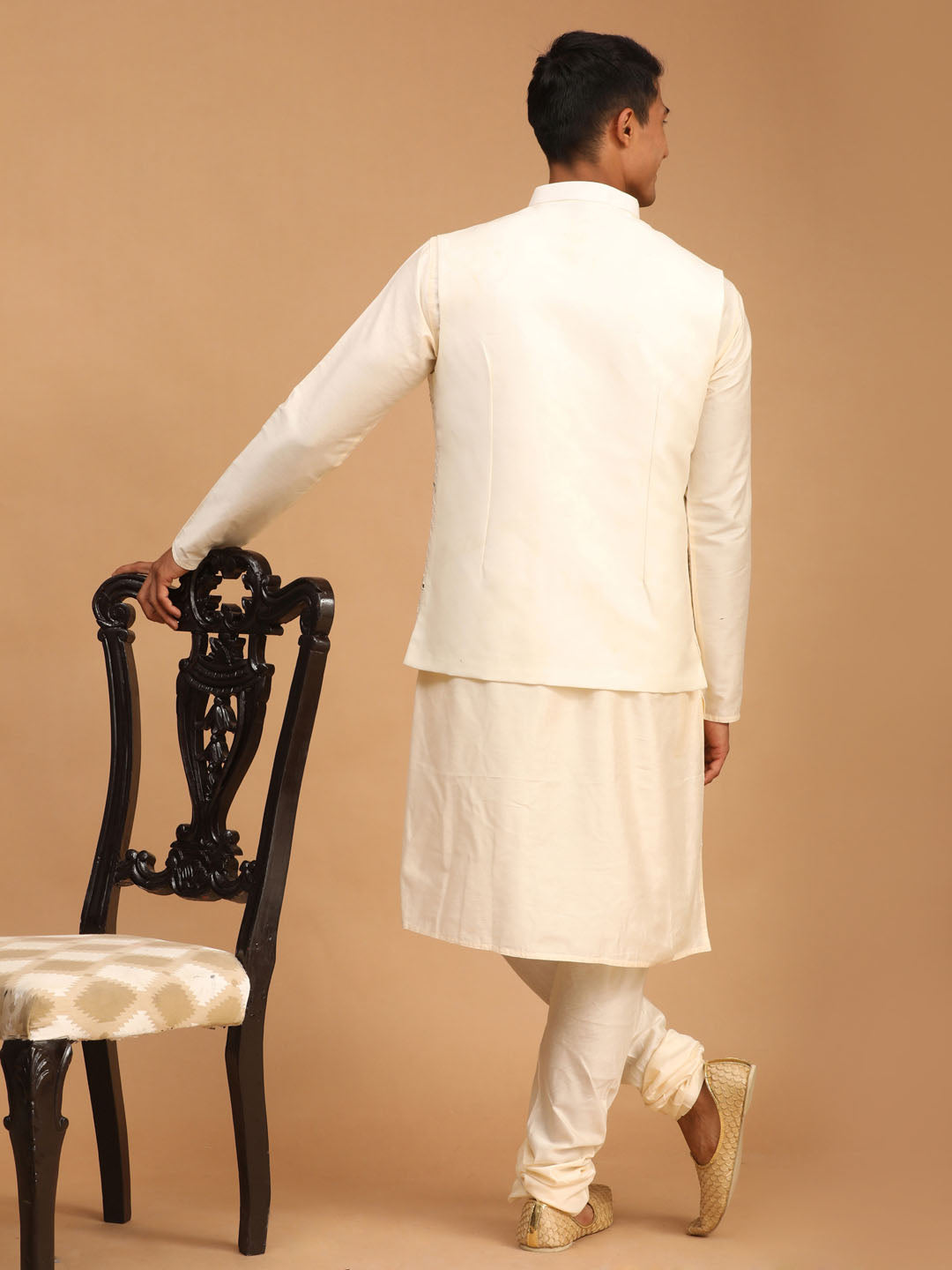 Sarvati Men's Cream Mirror Jacket With Kurta Pyjama And Dupatta Set