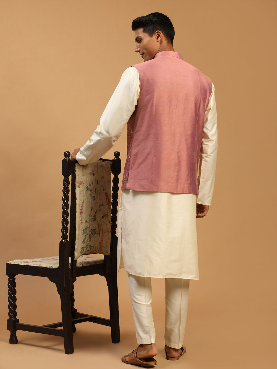 Sarvati Men's Onion Mirror Jacket With Kurta Pant Set