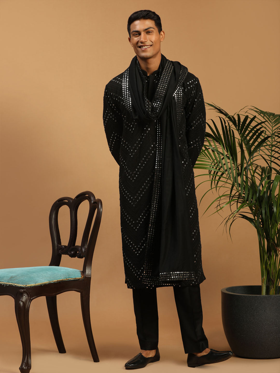 Sarvati Men's Black Mirror Kurta Pyjama And Dupatta Set