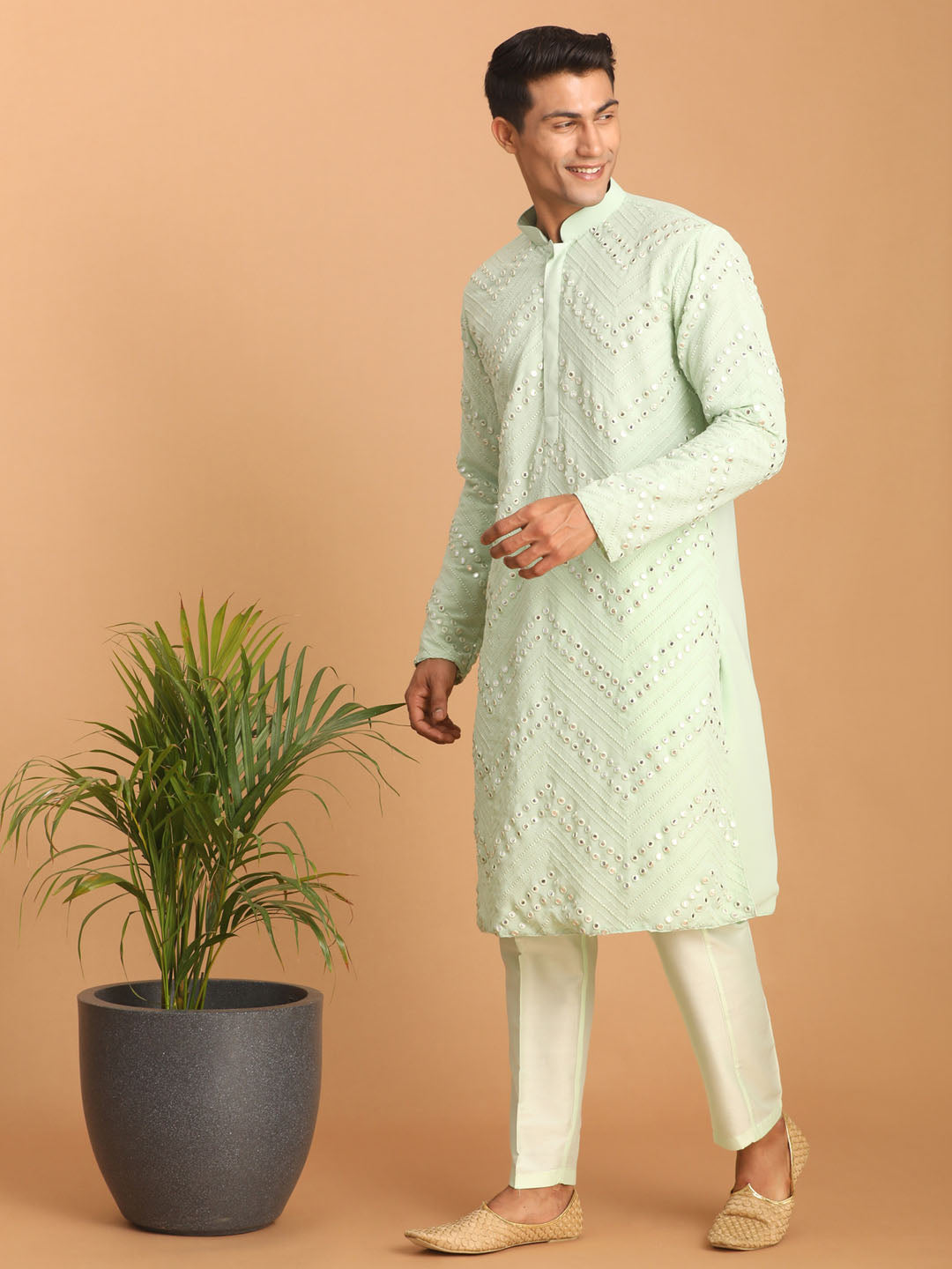 Sarvati Men's Mint Green Mirror Kurta Pant Set