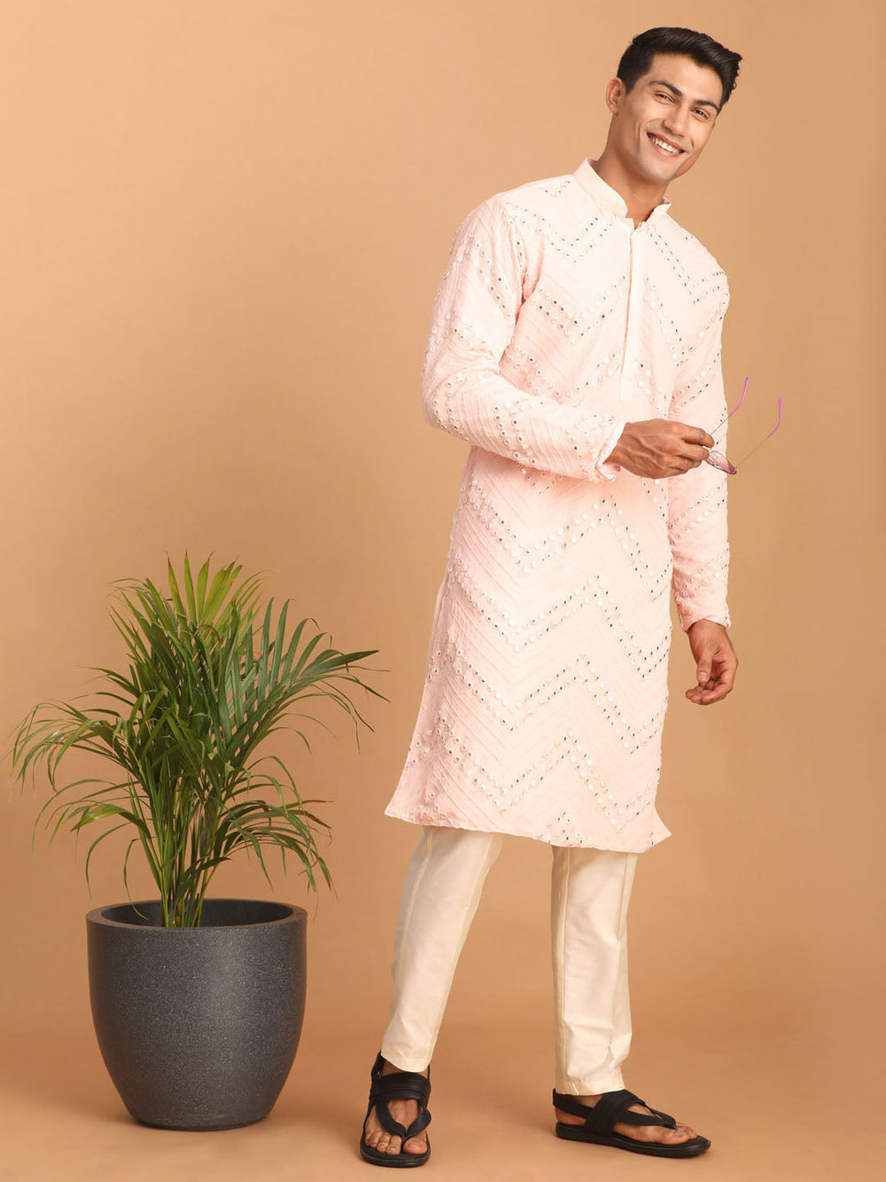 Sarvati Men's Pink Mirror Kurta Pant Set