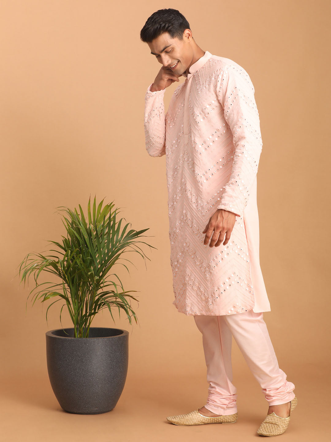 Sarvati Men's Pink Mirror Kurta Pyjama Set