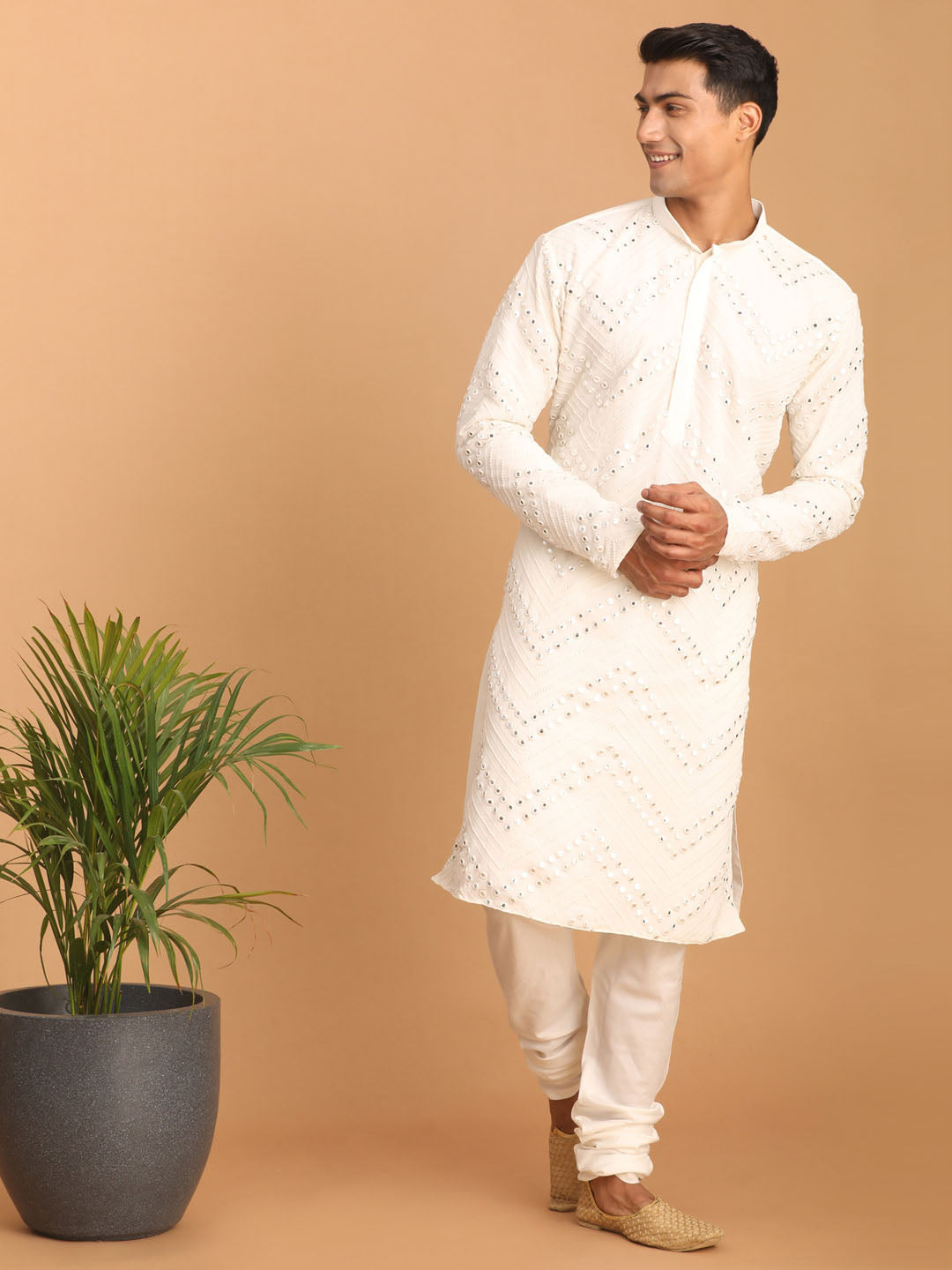 Sarvati Men's White Mirror Kurta Pyjama Set