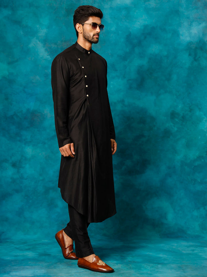 Sarvati Men's Black Viscose Blend Kurta Pyjama Set