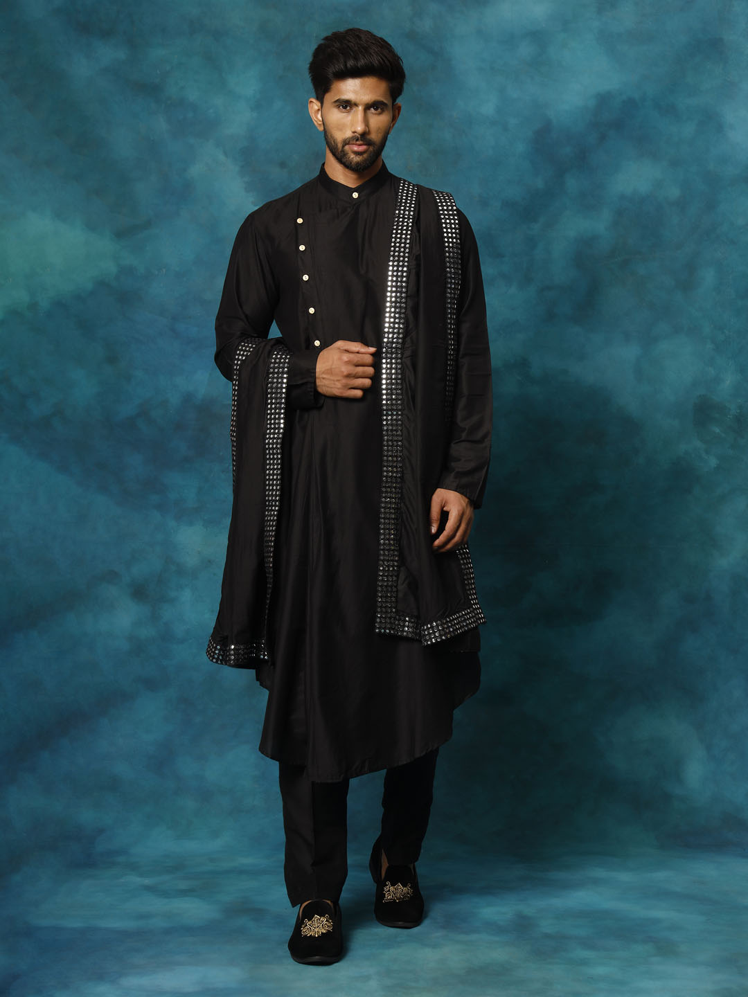 Sarvati Men's Black Pleated Kurta Pant With Dupatta Set