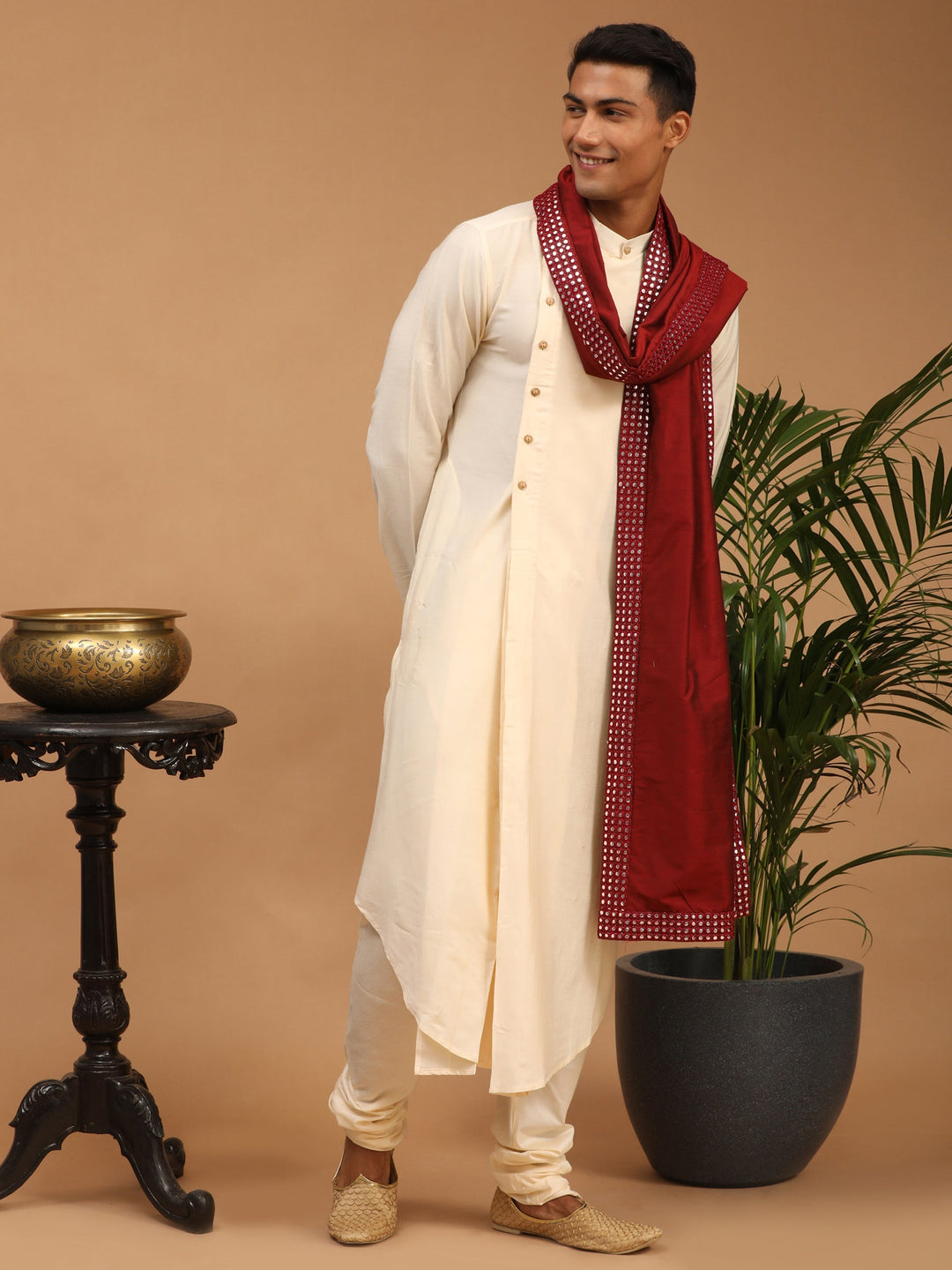 Sarvati Men's Cream Pleated Kurta And Churidar Set With Maroon Mirror Dupatta