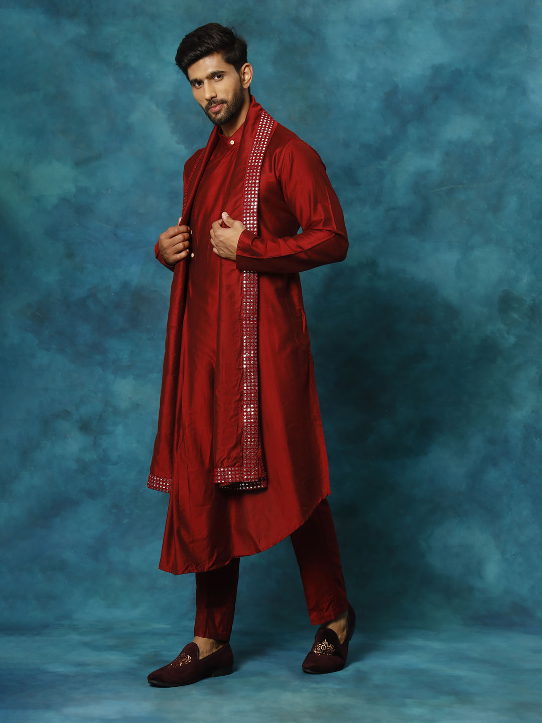 Sarvati Men's Maroon Pleated Kurta Pant With Dupatta Set