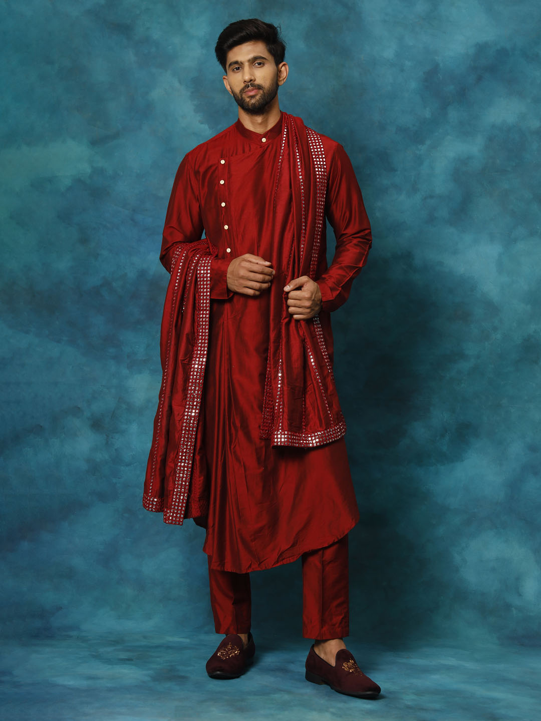 Sarvati Men's Maroon Pleated Kurta Pant With Dupatta Set