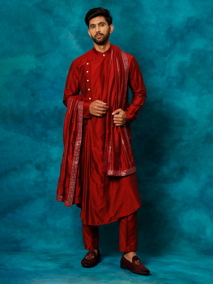 Sarvati Men's Maroon Pleated Kurta Pant With Dupatta Set