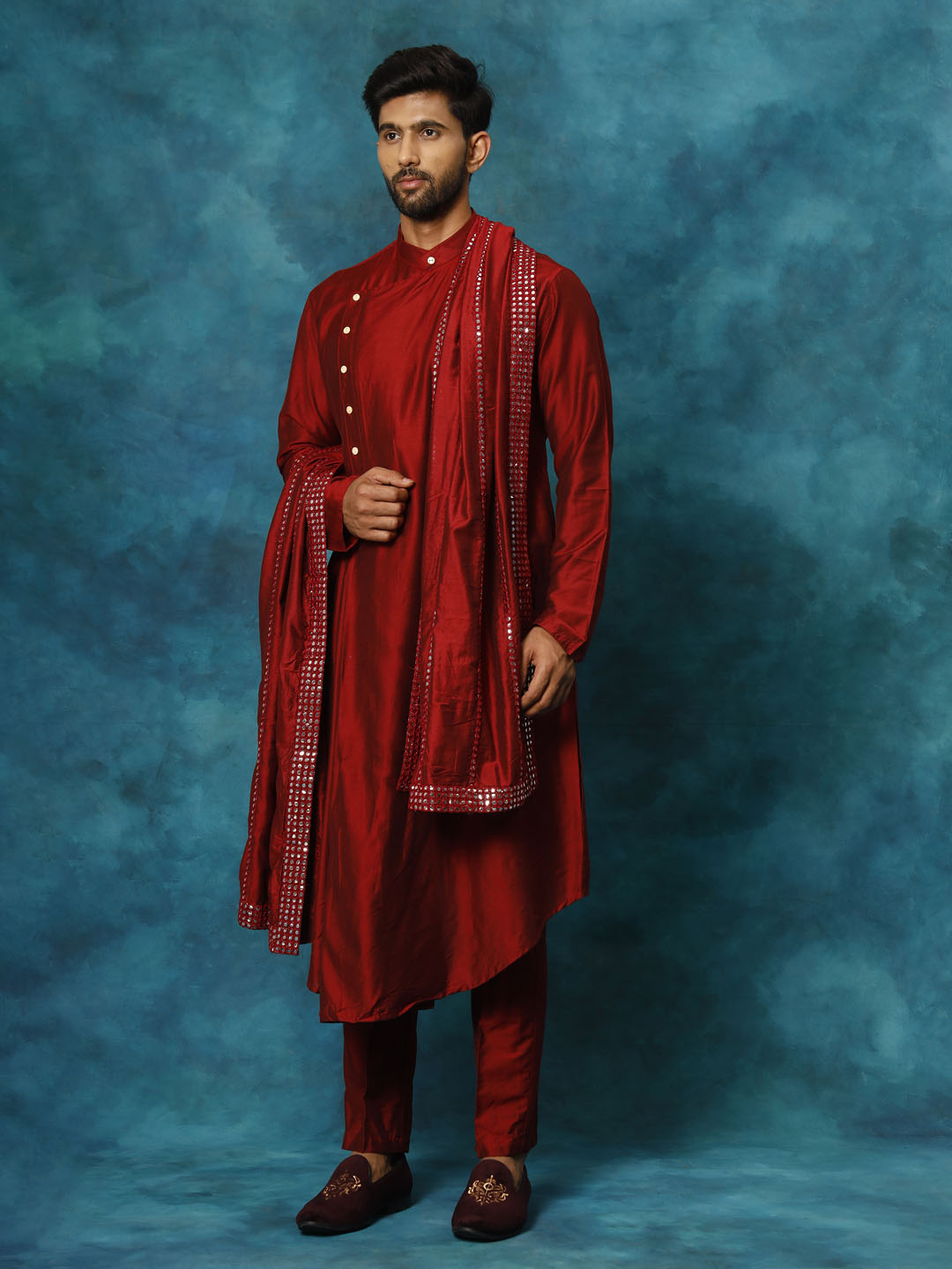 Sarvati Men's Maroon Pleated Kurta Pant With Dupatta Set