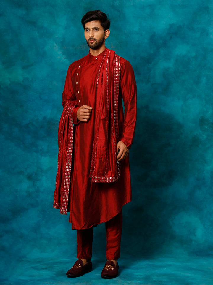 Sarvati Men's Maroon Pleated Kurta Pant With Dupatta Set