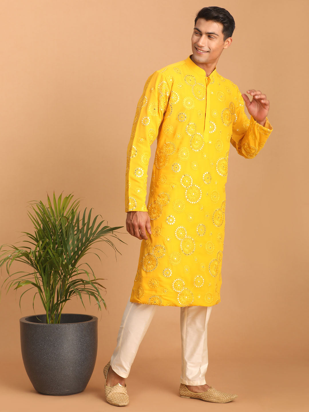 Sarvati Men's Yellow Embroidered Kurta Pant Set