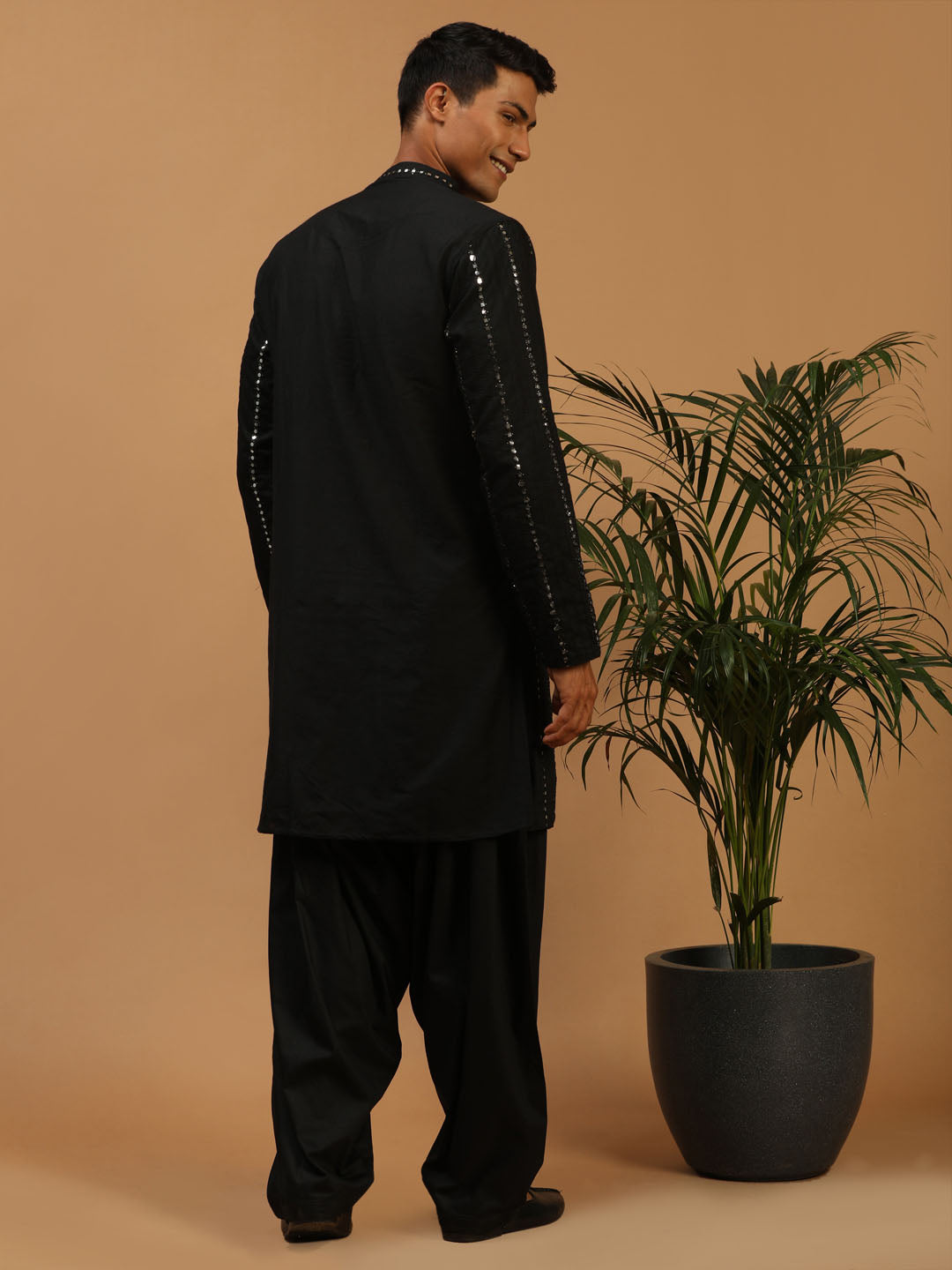 Sarvati Men's Black Mirror Kurta With Patiala Set