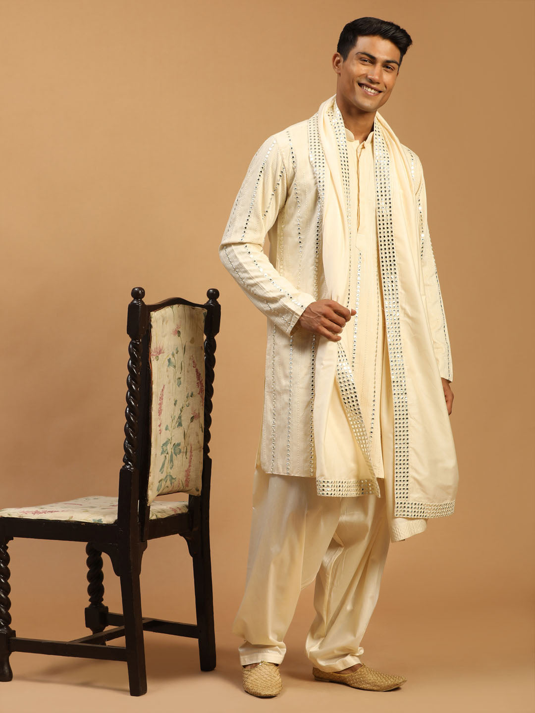 Sarvati Men's Cream Mirror Kurta Patiala And Dupatta Set