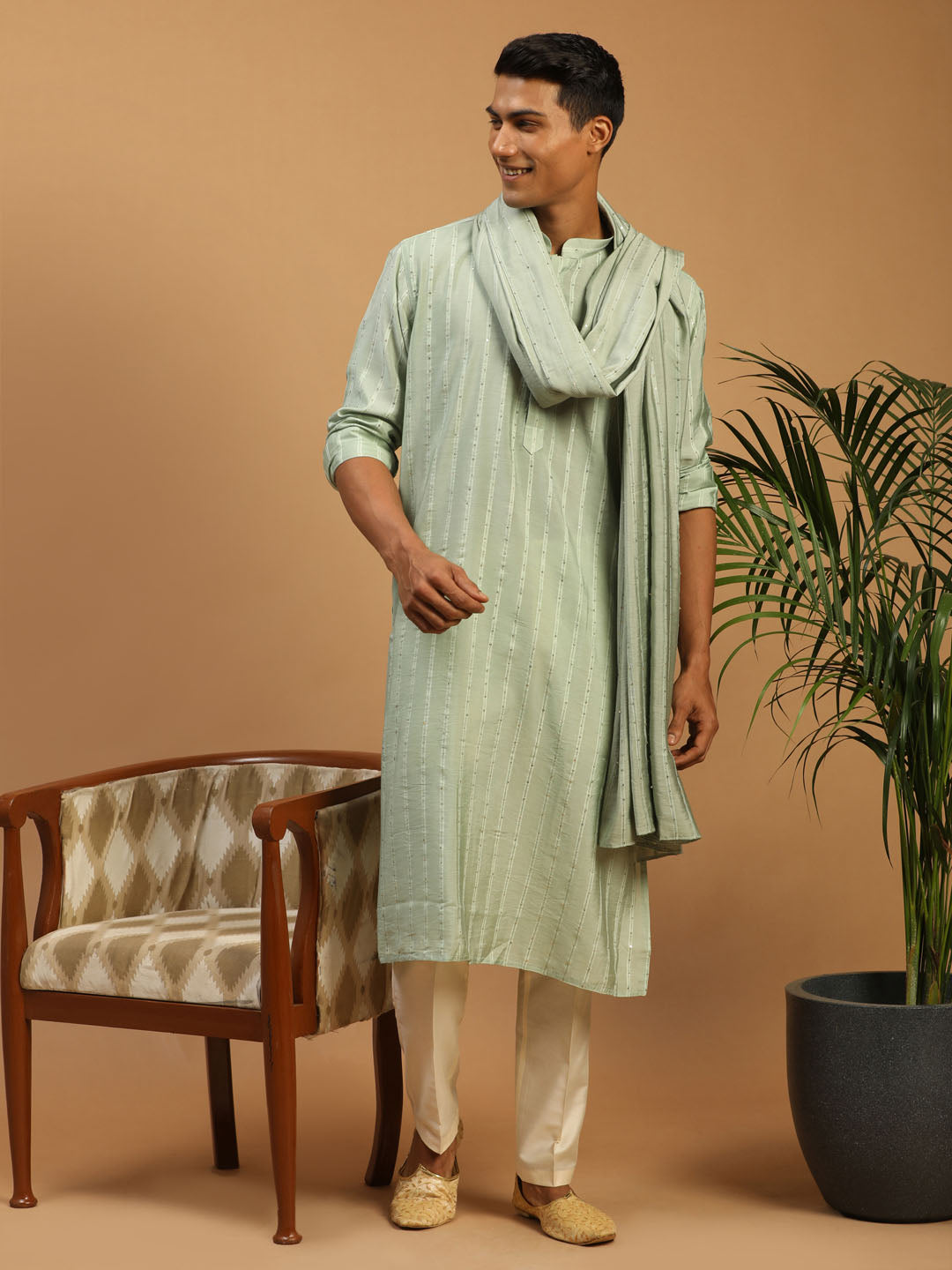 Sarvati Men's Green Sequined Kurta Pant And Dupatta Set