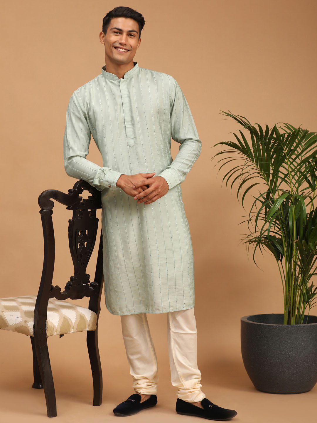 Sarvati Men's Light Green Sequined Kurta Pyjama Set