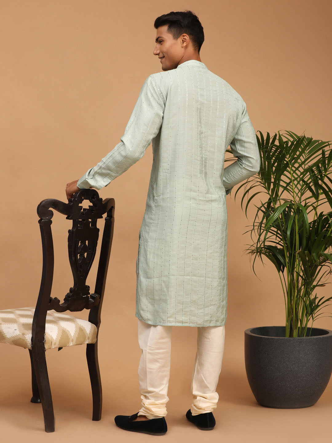 Sarvati Men's Light Green Sequined Kurta Pyjama Set