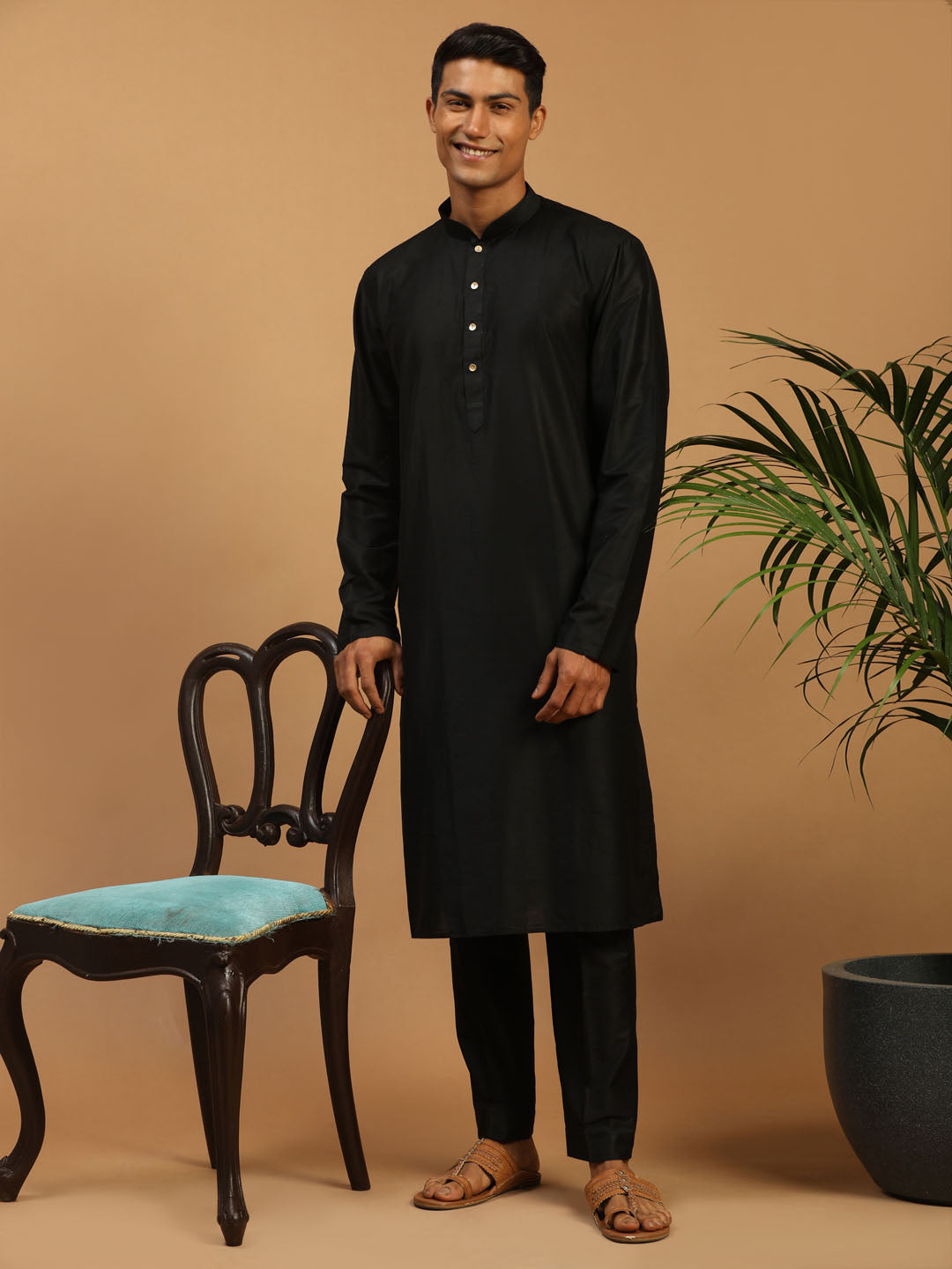 Sarvati Men's Black Viscose Kurta With Pant Set