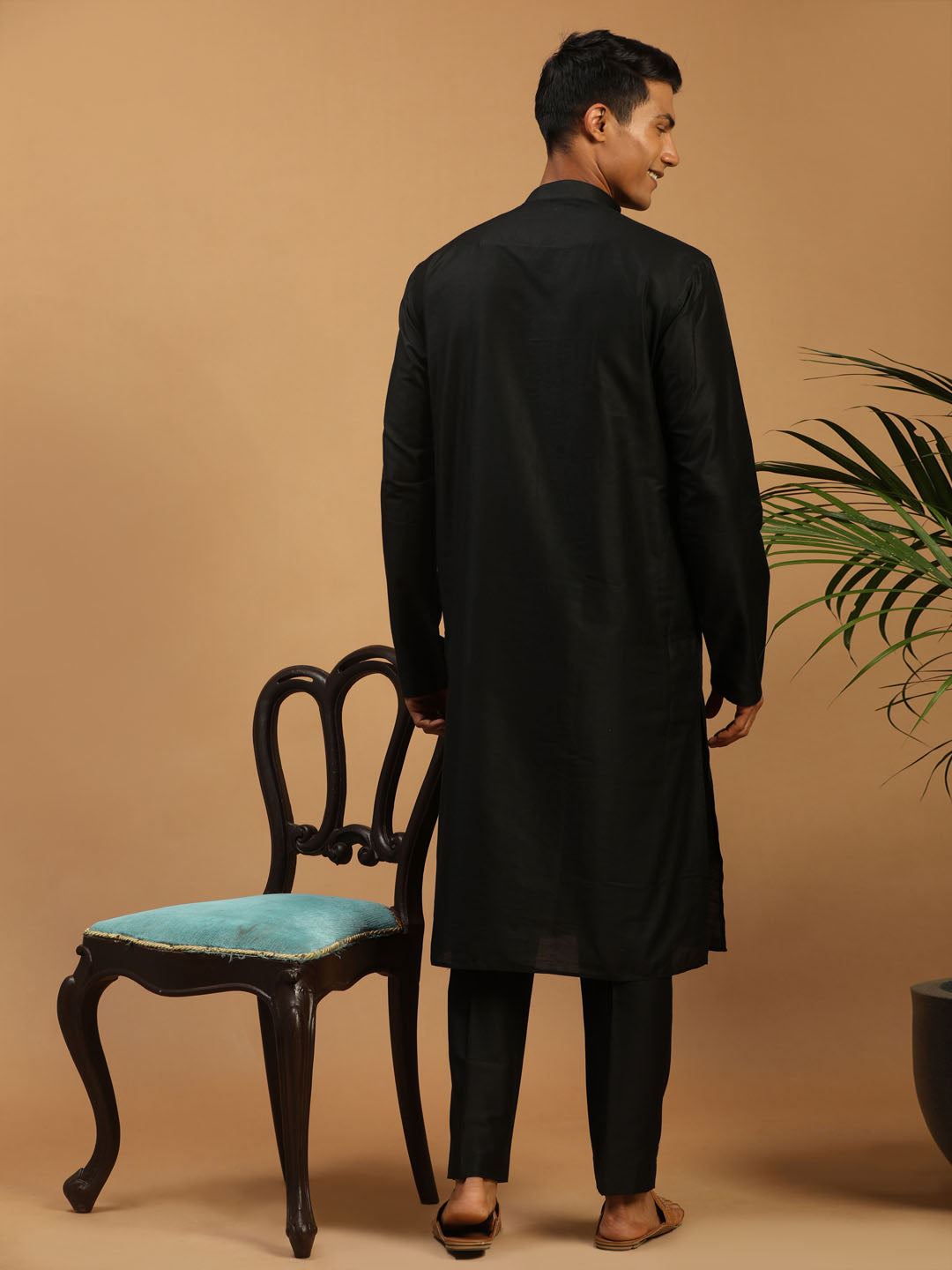 Sarvati Men's Black Viscose Kurta With Pant Set