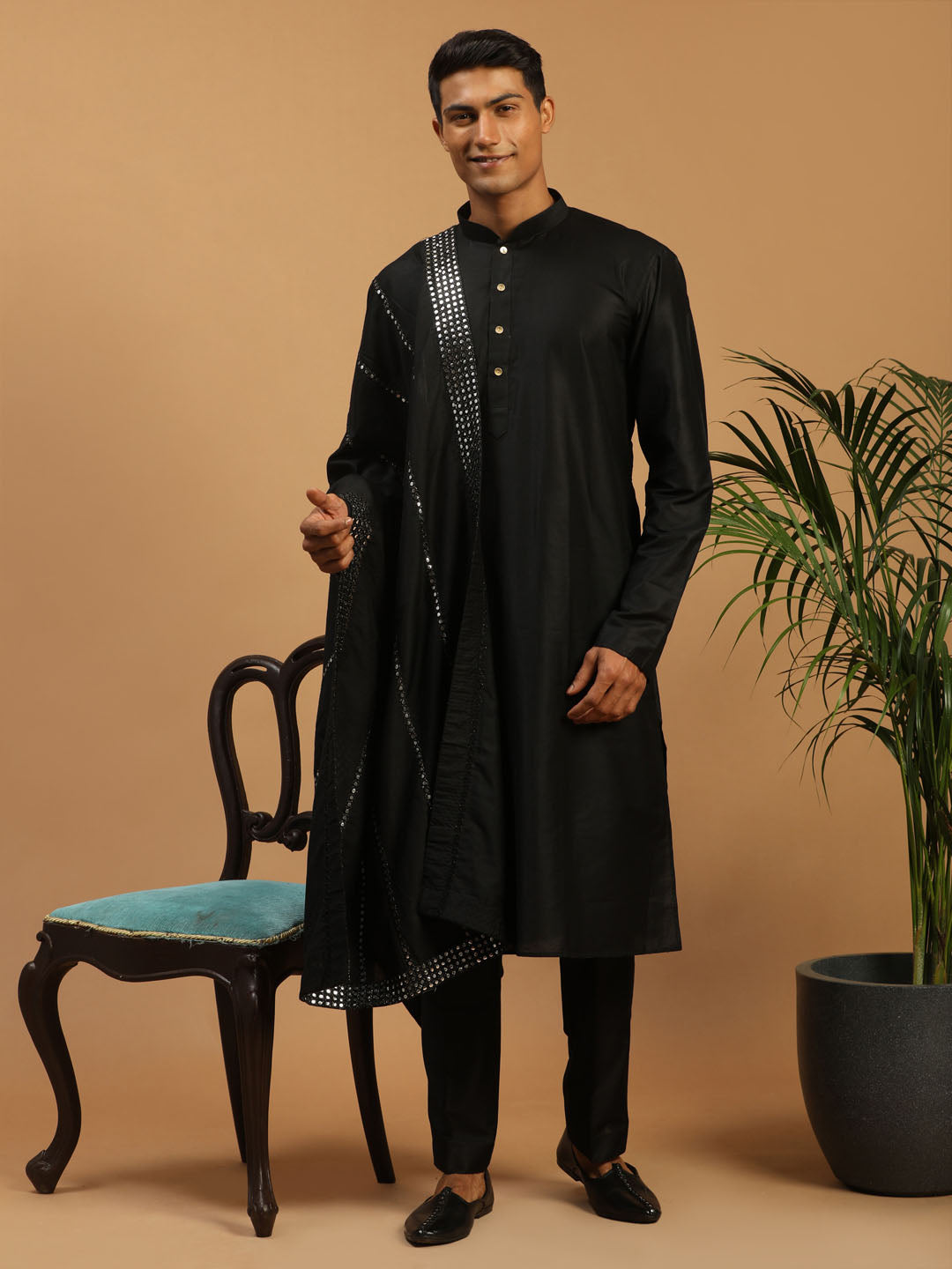 Sarvati Men's Black Viscose Kurta Pant And Dupatta Set