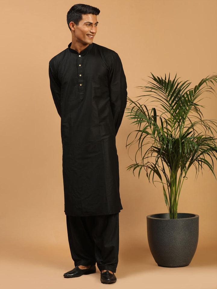 Sarvati Men's Black Viscose Kurta With Patiala Set