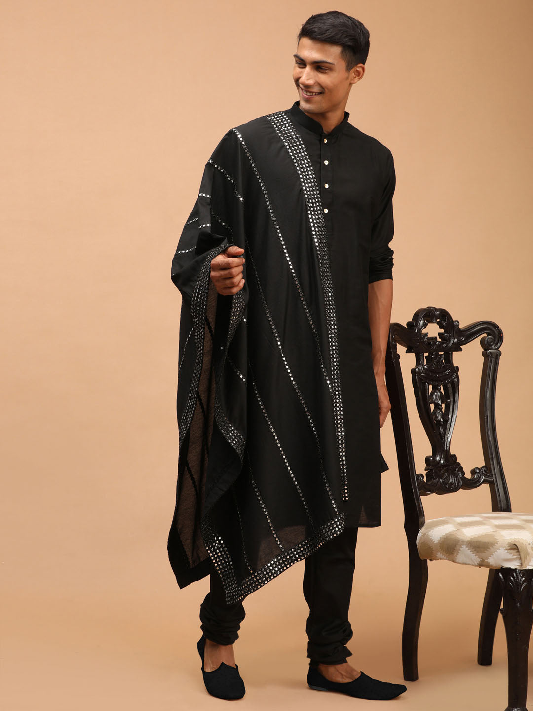 Sarvati Men's Black Viscose Kurta Pyjama And Dupatta Set