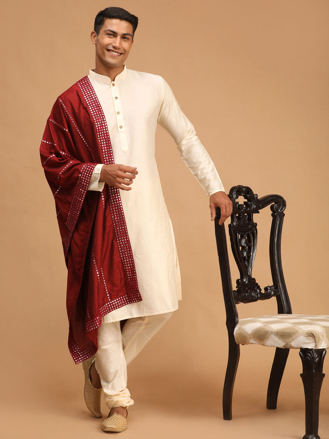 Sarvati Men's Cream Viscose Kurta Pyjama And Dupatta Set