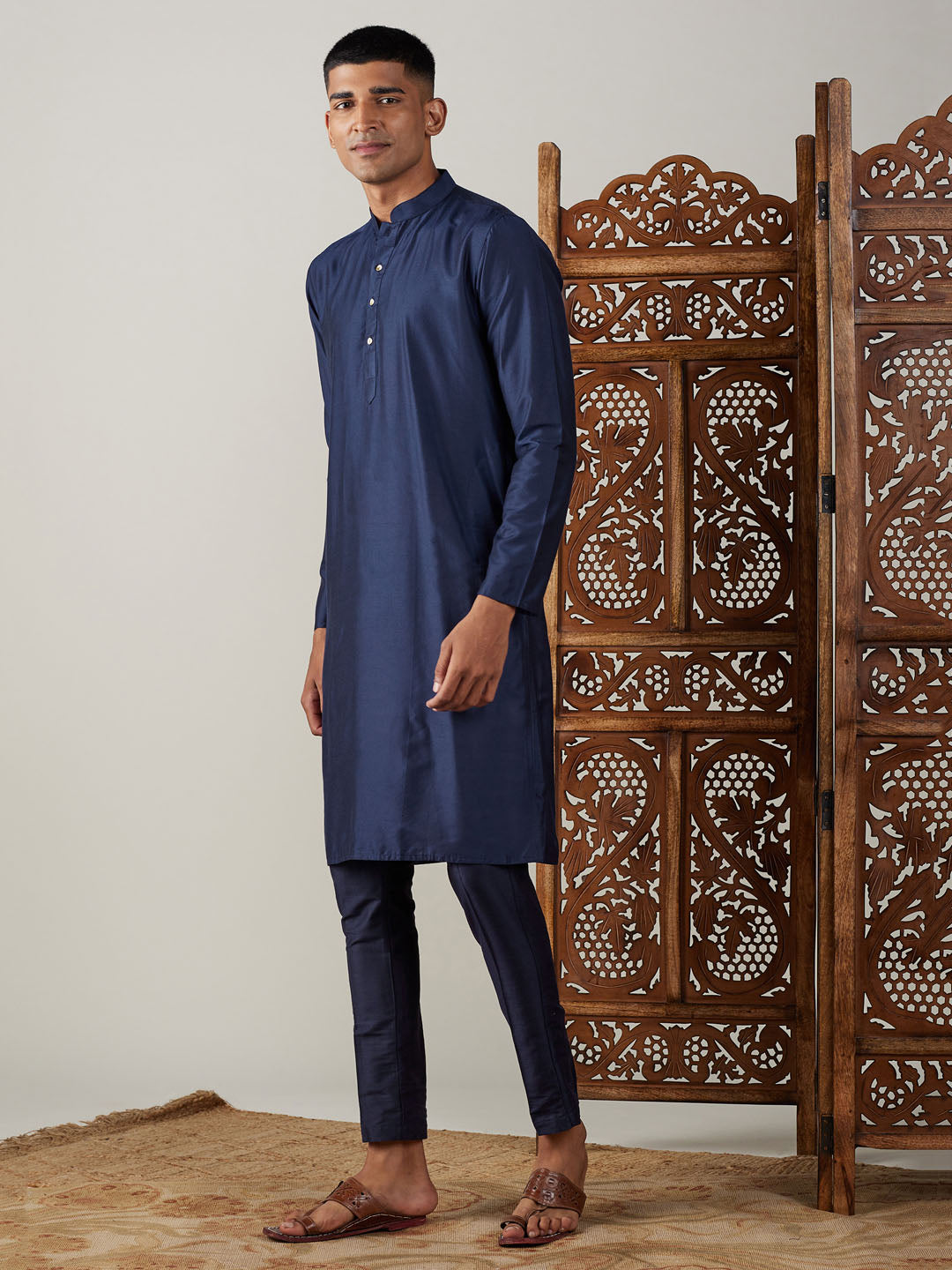 Sarvati Men's Navy Blue Viscose Kurta With Pant Set