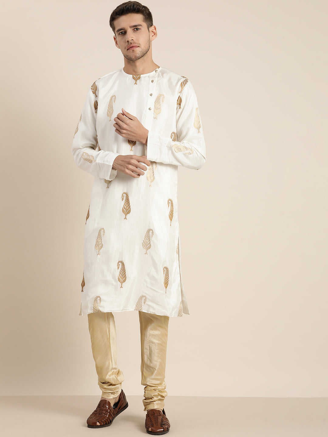 Sarvati Men's White Golden Weaved Silk Blend Kurta With Gold Pyjama Set