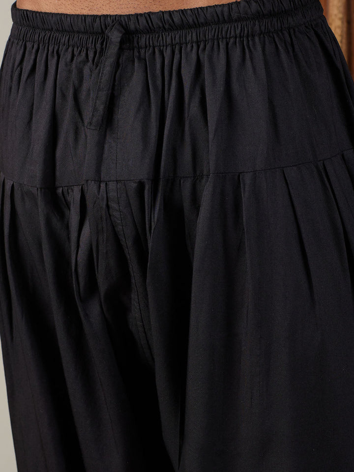 Sarvati Men's Black Mirror Georgette Kurta Pyjama Set
