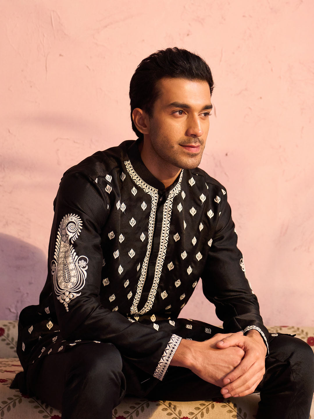 Men's Black Silk Blend Embroidered Ethnic Kurta