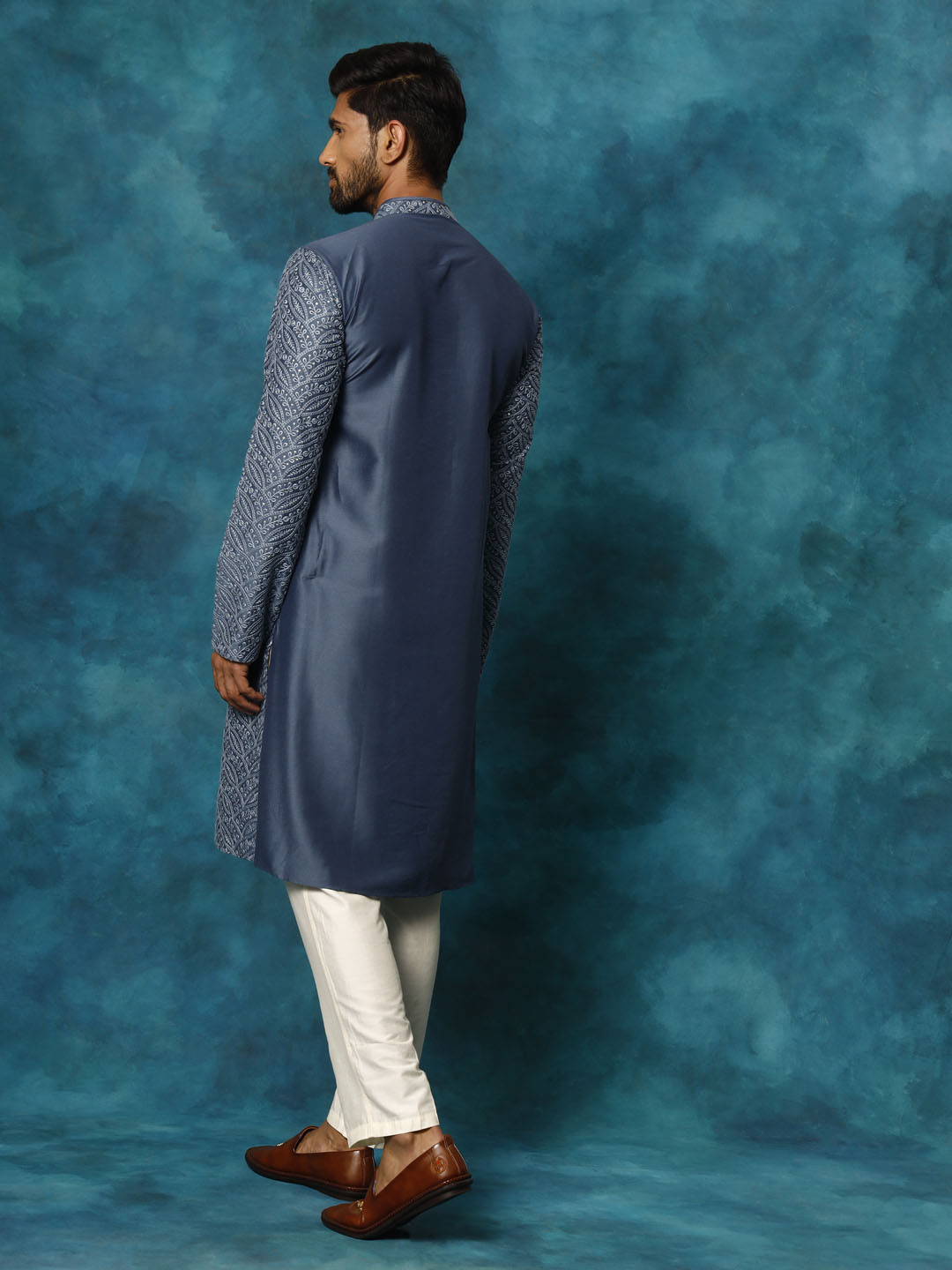 Sarvati Men's Grey Cotton Schiflli Kurta Pant Set