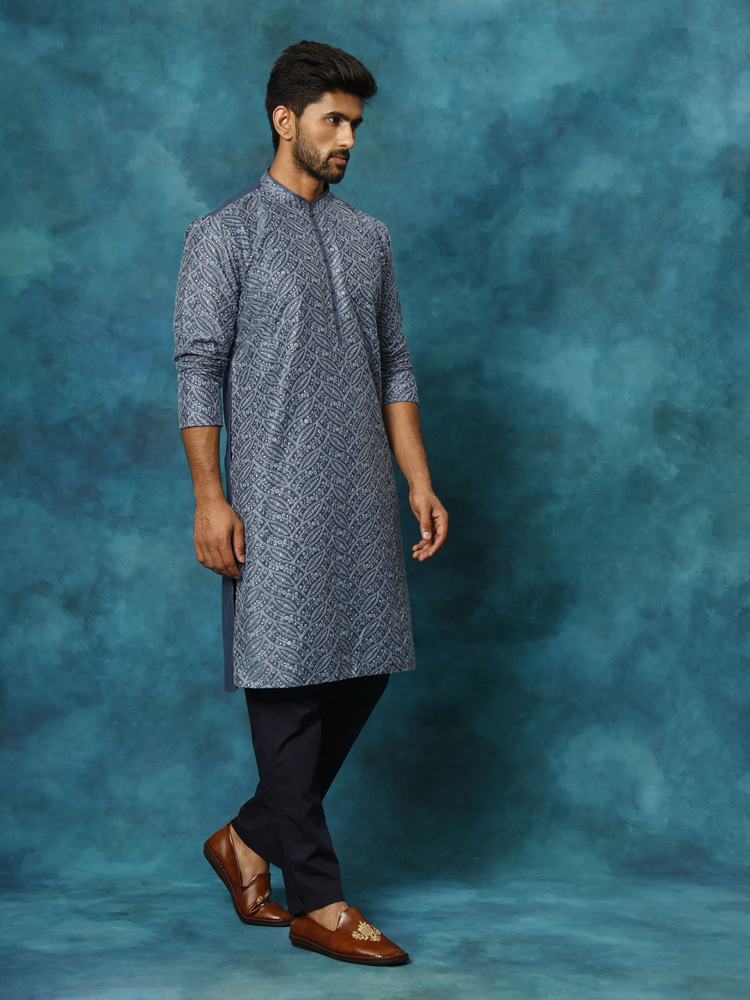 Sarvati Men's Grey Cotton Schiflli Kurta Pant Set