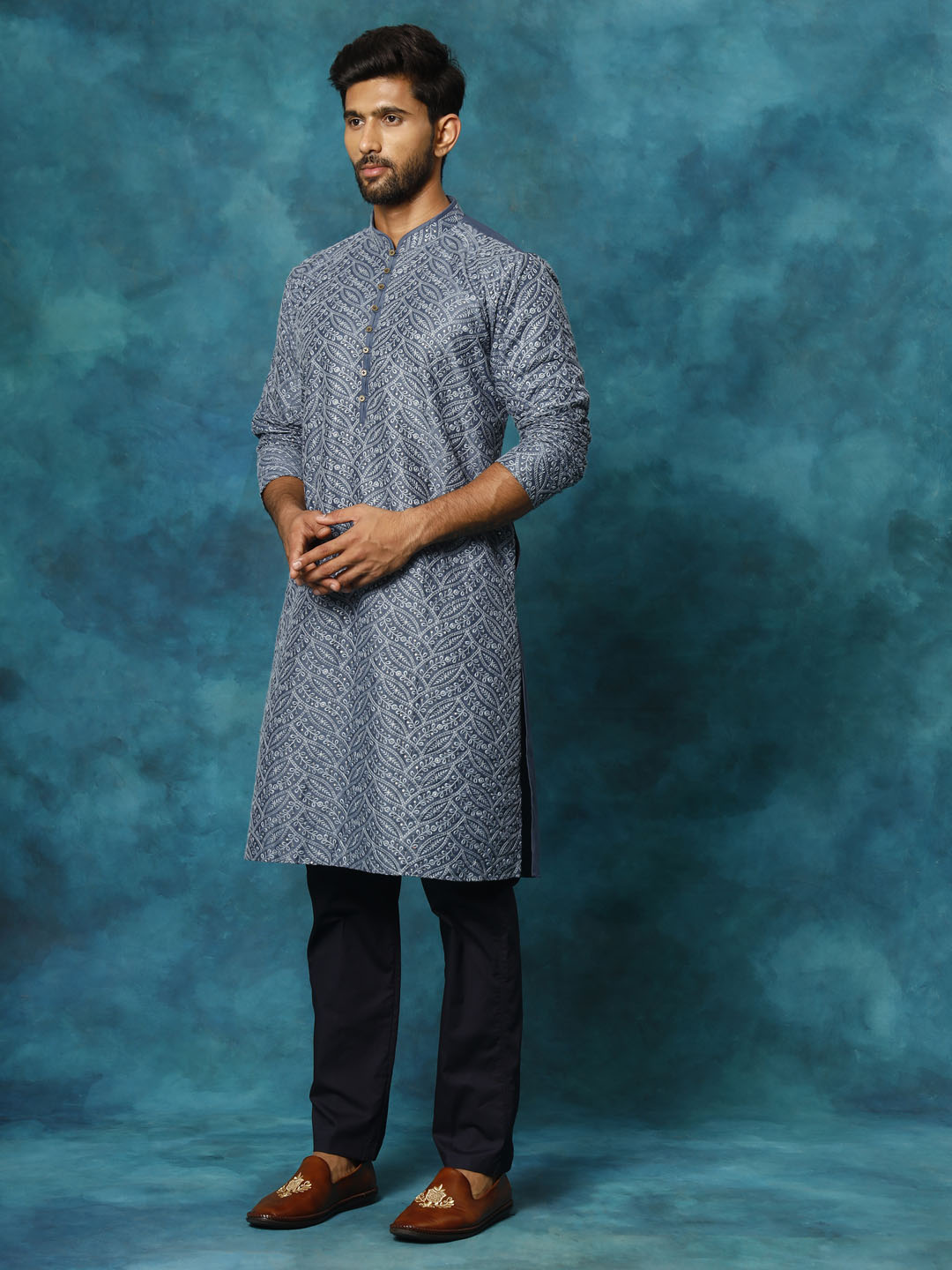 Sarvati Men's Grey Cotton Schiflli Kurta Pant Set