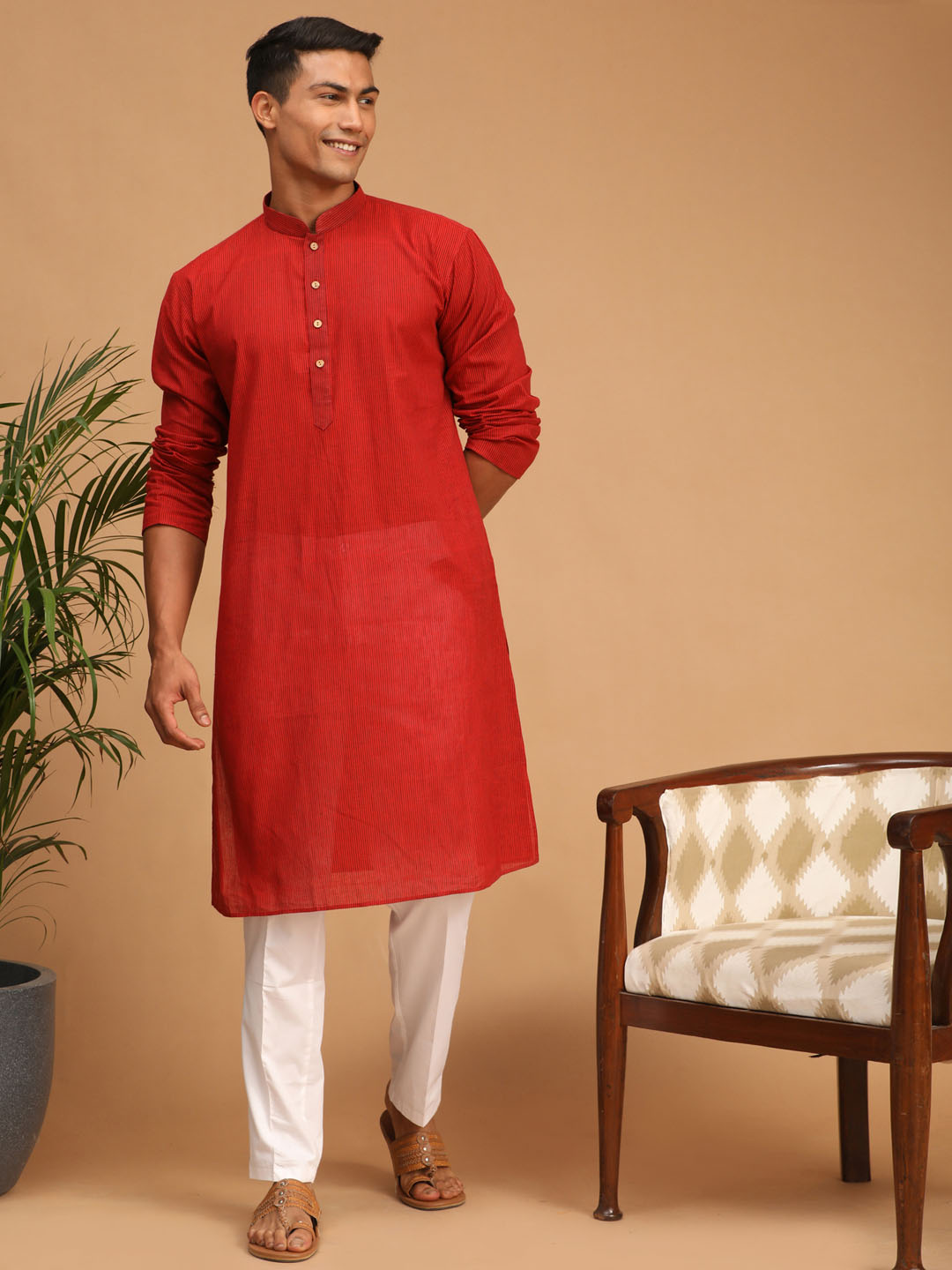 Sarvati Men's Maroon Cotton Handloom Kurta With White Pant Set