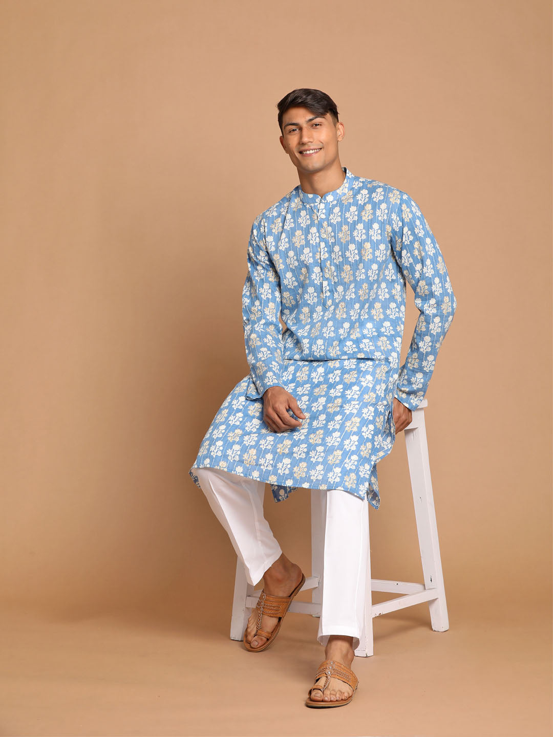 Sarvati Men's Blue Floral Printed Sequined Pure Cotton Kurta With Pajama Set