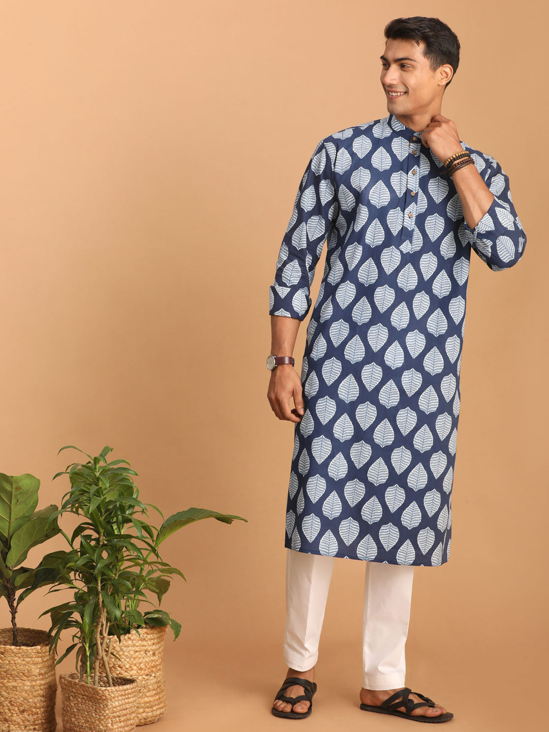 Sarvati Men's Blue Leaf Print cotton Kurta With White Pant Style pyjama Set