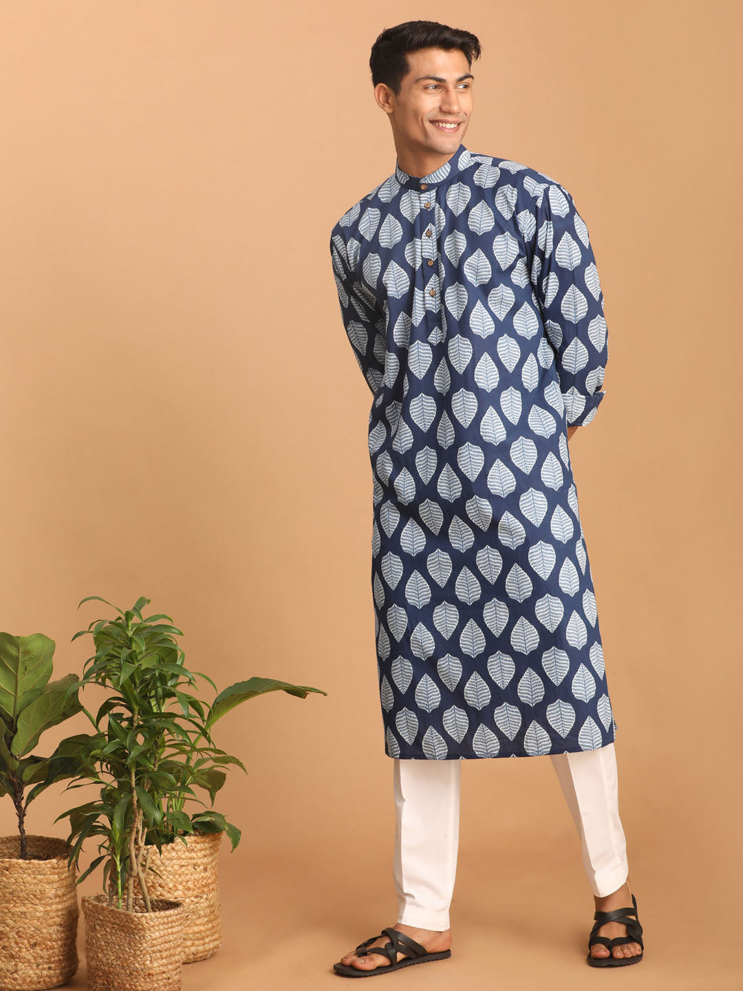 Sarvati Men's Blue Leaf Print cotton Kurta With White Pant Style pyjama Set