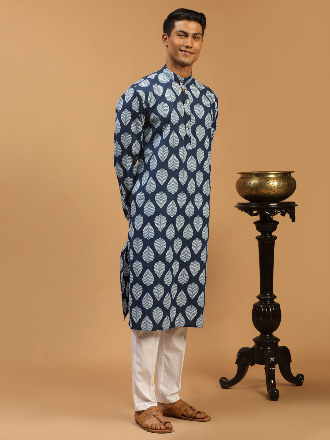 Sarvati Men's Blue Leaf Print cotton Kurta With White Pant Style pyjama Set