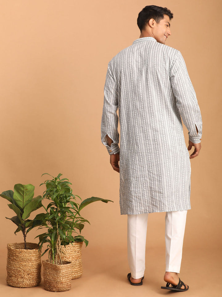 Sarvati Men's Grey And White Batik Printed Kurta with White Pant Set