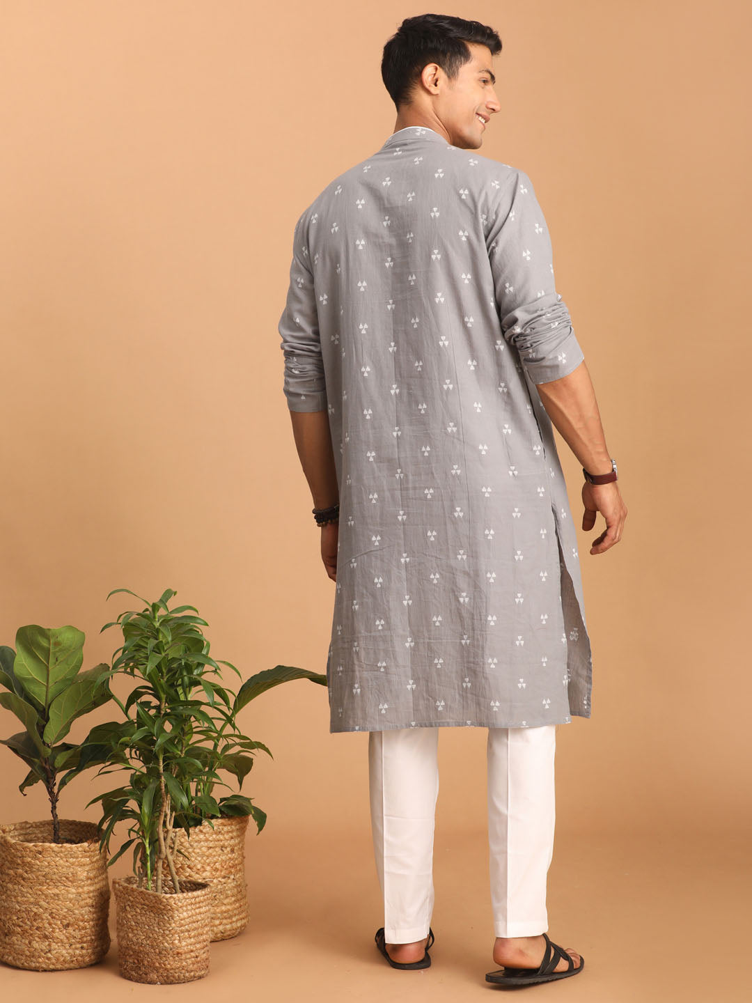 Sarvati Men's Grey Geometric Booti Jacquard Kurta with White Pant Set