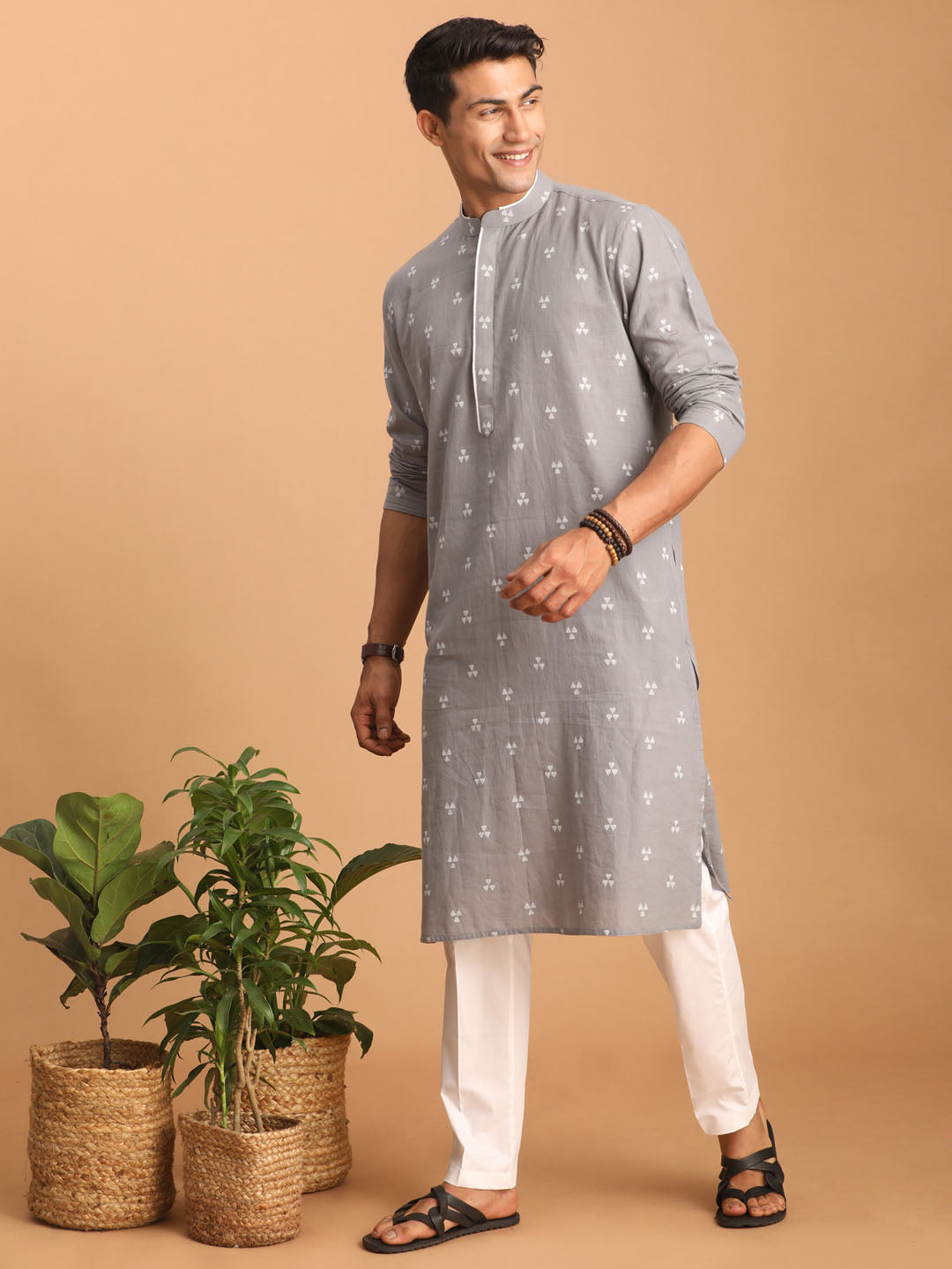 Sarvati Men's Grey Geometric Booti Jacquard Kurta with White Pant Set