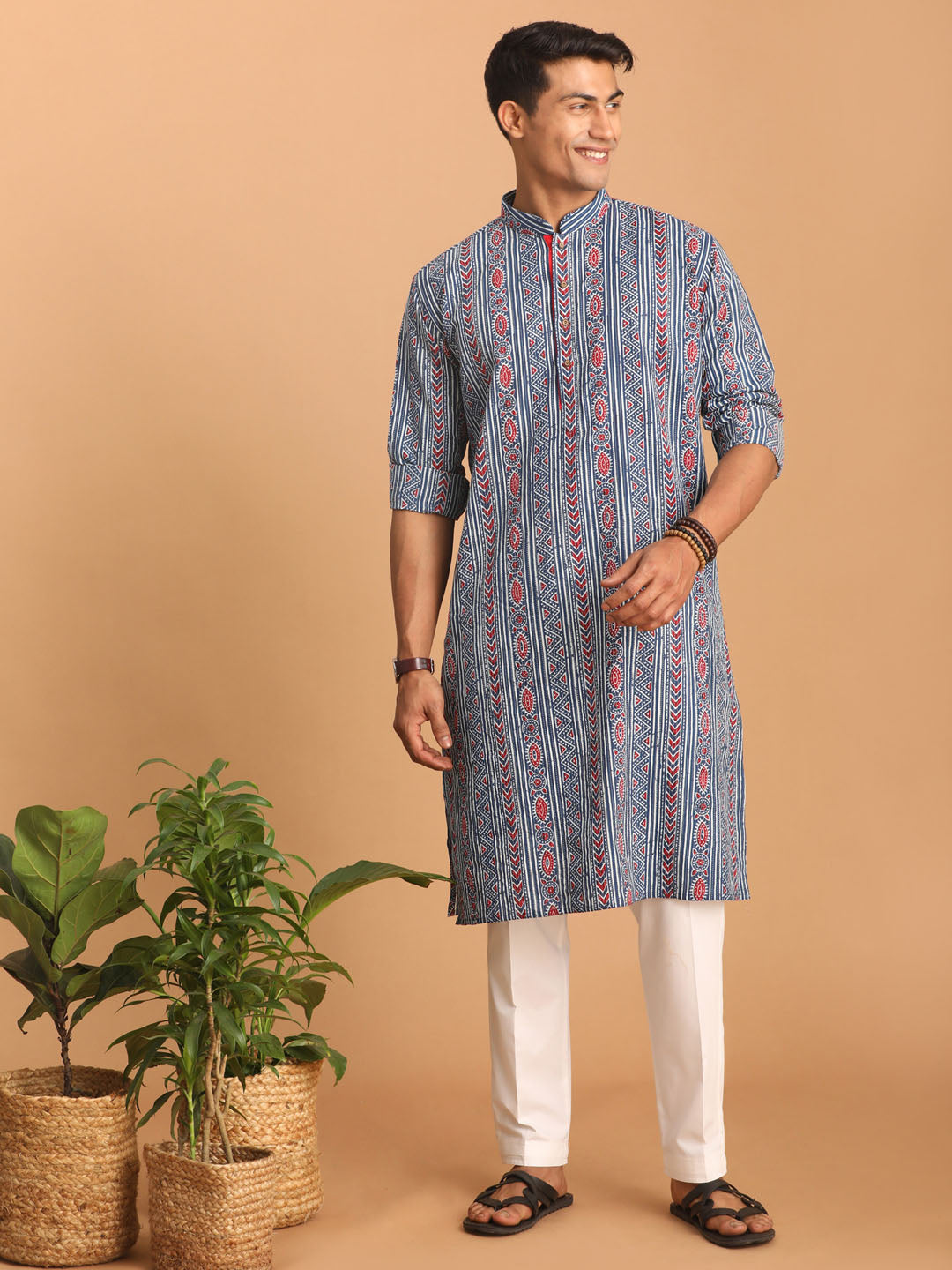 Sarvati Men's Indigo Printed cotton Kurta with White Pant set