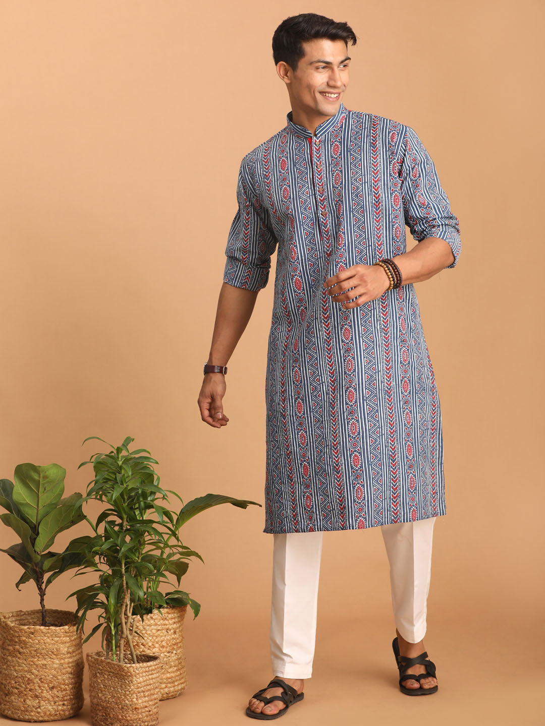 Sarvati Men's Indigo Printed cotton Kurta with White Pant set