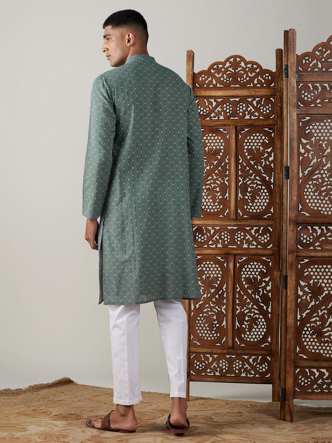 Sarvati Men's Green cotton Jacquard Kurta With White Pant Set