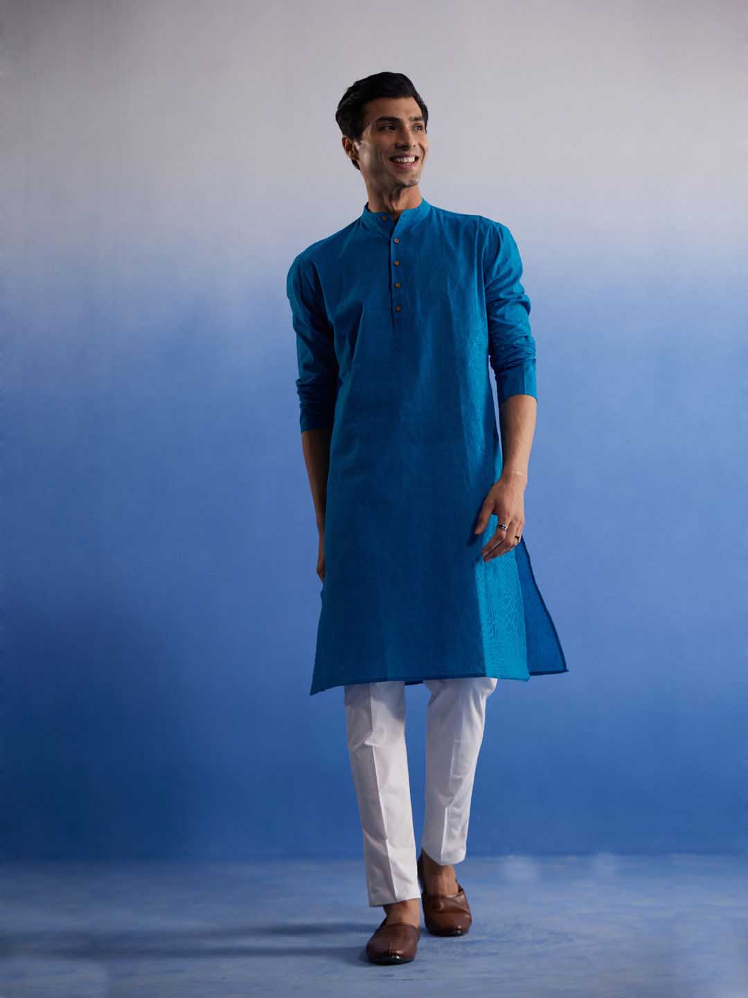 Sarvati Men's Aqua Blue Pure Cotton Handloom Kurta Pyjama Set