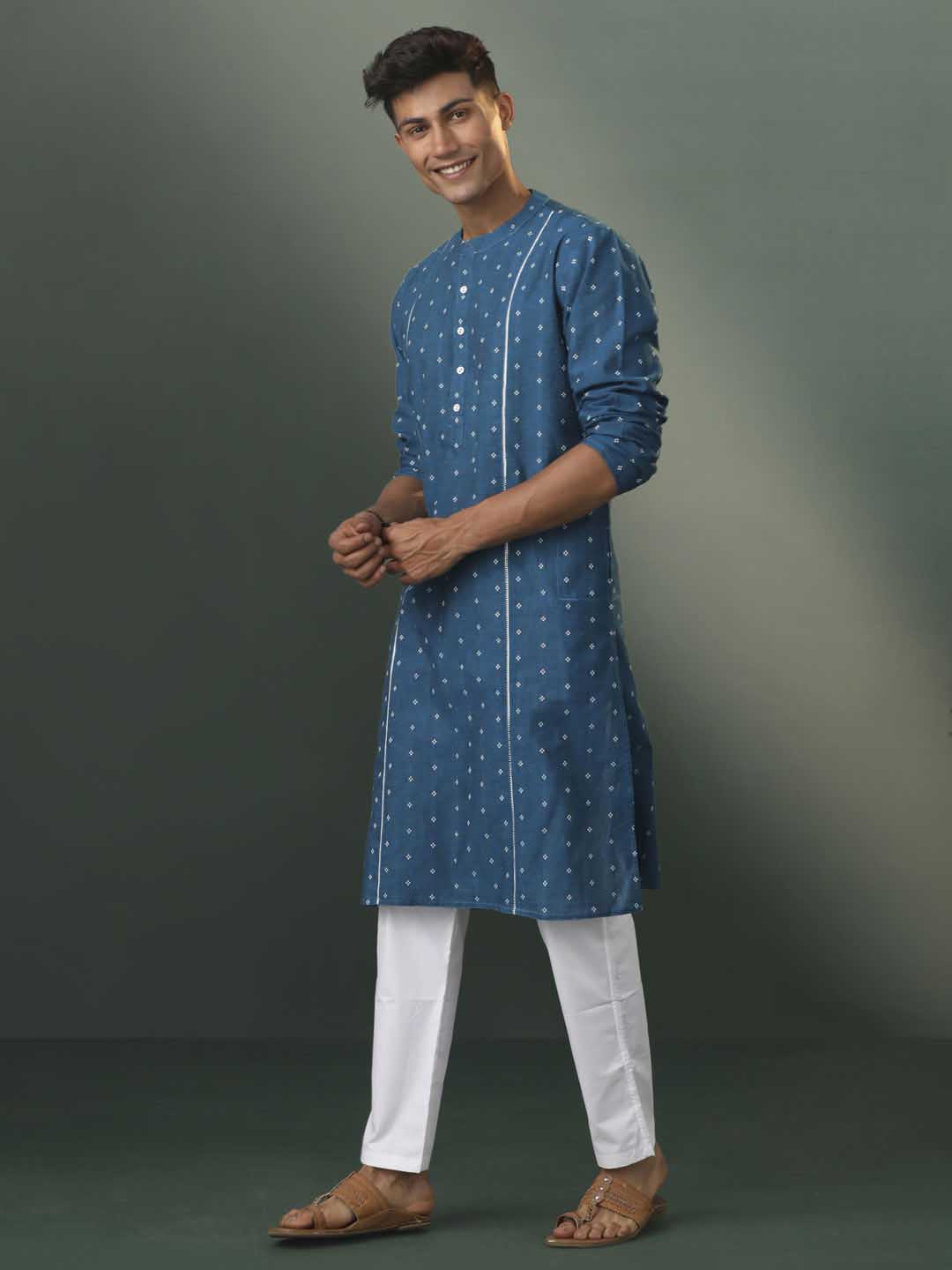 Sarvati Men's Turquoise Blue Jacquard Cotton Kurta Pyjama Set